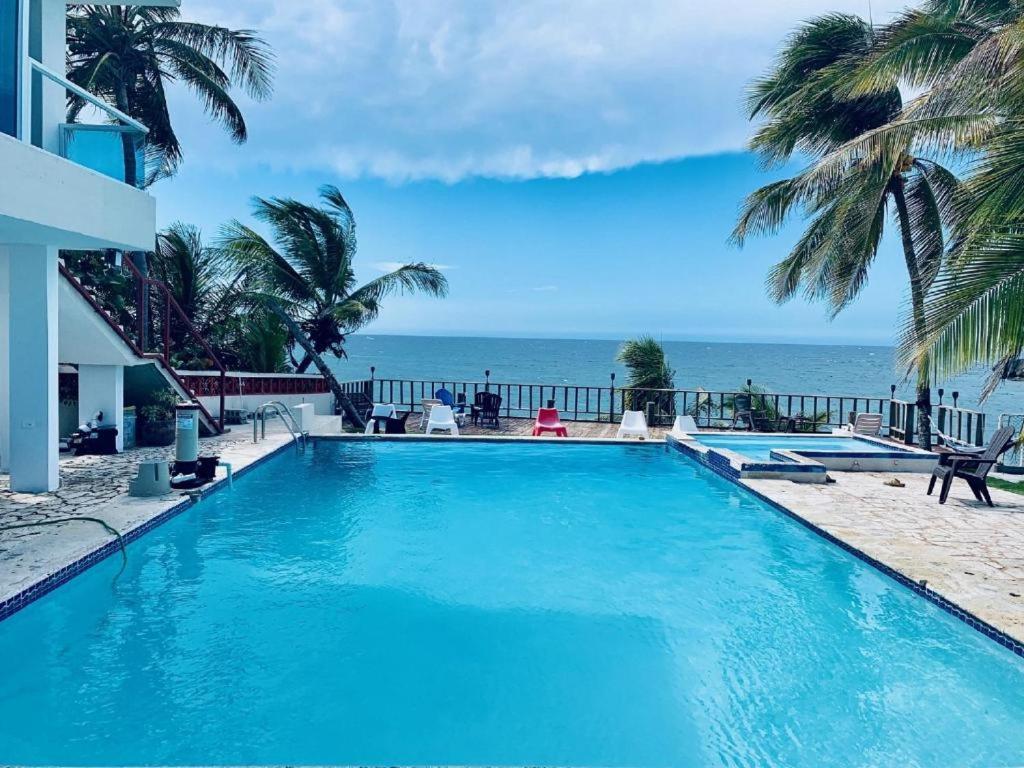 Ventana Va201 At Arecibo 681 Arecibo Ocean Drive Hotell Eksteriør bilde